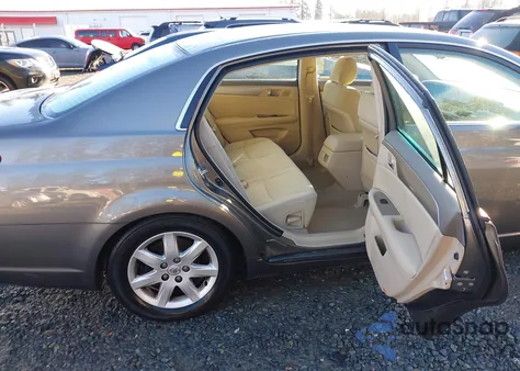 2005 Toyota Avalon Xl z USA, uszkodzony, nr VIN 4T1BK36B85U026533